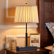 床头台灯卧室创意美式客厅，简约现代北欧usb插口，充电调光装饰台灯