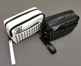 韩版高尔夫手包时尚潮流铆钉，收纳包手提包男女，款潮牌手提袋收纳包