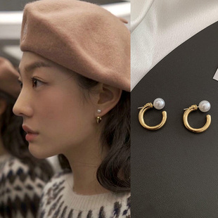 一款两戴c型珍珠耳环纯银，小众设计感高级冷淡风韩国金属耳钉耳饰