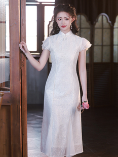 新中式少女蕾丝旗袍2024春夏年轻款白色连衣裙领证登记礼服轻婚纱
