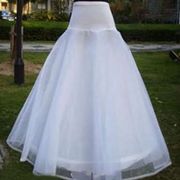 新娘婚纱蓬蓬裙单钢两层硬网束腰，a摆裙撑婚纱礼服衬裙配饰