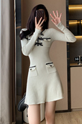 2022秋冬季小香风长袖，白色针织连衣裙，女设计感法式气质修身裙
