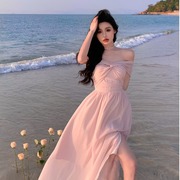 绝美性感一字肩雪纺高开叉夏季海边度假显瘦露背超仙连衣长裙粉色