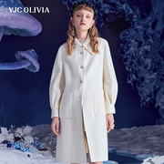 vjcolivia2023秋冬米白羊毛中长款大衣，钉珠娃娃领外套女装