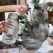 轻奢北欧原色玻璃花瓶客厅，水养富贵竹百合竖纹插花不规则花器摆件