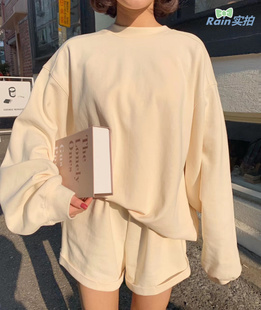 Max20韩版11AN春夏设计感圆领纯色卫衣+松紧腰运动短裤女套装
