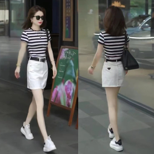 夏季韩版修身显瘦圆领条纹短袖T恤衫女时尚白色半身短裙子潮