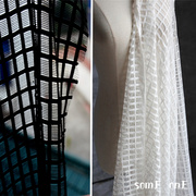 高档蕾丝格子镂空面料条纹 diy网布连衣裙设计师时装进口布料