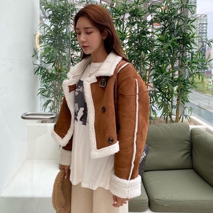 韩国东大门冬季女士气质高领皮带扣双排扣短款皮毛一体式外套
