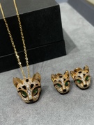 欧美黄金色豹子头耳环 V金镀金祖母绿锆石孟加拉豹猫耳环项链套装