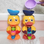 大鸭子宝宝洗澡玩具萌萌鸭旋转水鸭儿童戏水婴儿男孩