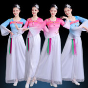 云裳古典舞民族舞广场，舞蹈服中国风长裙，扇子伞舞演出比赛服装