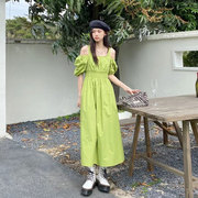 夏季短袖芥末绿连衣裙，法式复古黄绿色小众别致收腰显瘦气质长裙子