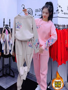 新中式女装秋冬国风，盘口刺绣卫衣加绒小脚裤，2023年小个子套装