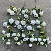 婚庆白色仿真玫瑰花 白色单枝多头玫瑰婚礼路引花排装饰假花花材