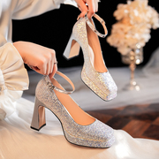 银色婚鞋新娘鞋方头粗跟一字扣高跟鞋女气质，公主订婚玛丽珍水晶鞋