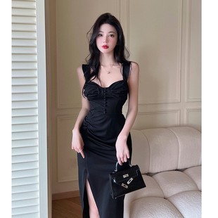 法式时尚洋气少女减龄显瘦小黑裙褶皱包臀开叉吊带连衣裙黑色礼服