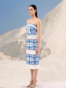 越南设计师小众重工，蓝色青花瓷刺绣连衣裙，优雅修身抹胸小礼服