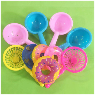 婴儿洗澡戏水漂浮小泳圈小黄鸭玩具水瓢勺子婴儿游泳馆幼儿园玩具
