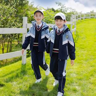 小学生校服秋冬季套装2023年儿童冲锋衣班服幼儿园园服三件套