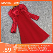 2023秋魅M系列 衣佳人折扣女装 蝴蝶结设计 缎面袖 红色连衣裙