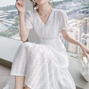 法式白色蕾丝连衣裙女夏季2024高级气质长裙显瘦纯棉仙女裙子