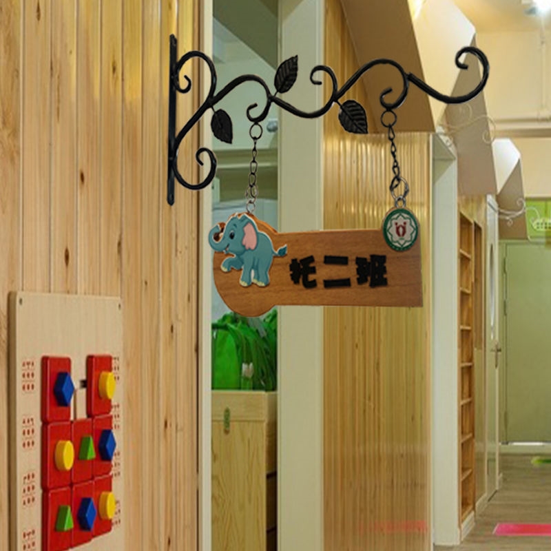 幼儿园班级牌教室门牌学校卡通创意木吊牌可爱木质班级牌装饰挂牌