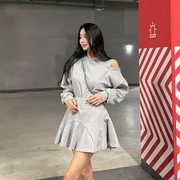 韩国东大门女2024春季甜美气质露肩卫衣裤裙两件套装灰色ins