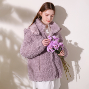 冬季设计小众羊羔毛羽绒服，女高级保暖防风白鸭绒(白鸭绒)外套女12334