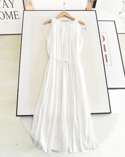 麦系の法式高级感白色连衣裙气质简约圆领，显瘦无袖白月光(白月光)度假裙