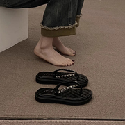 拖鞋女2024夏外穿高级感厚底，小众法式黑色沙滩泰国夹趾人字拖