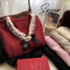山茶花蝴蝶结v领红色毛衣，外套女冬季精致内搭小众设计感针织上衣