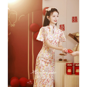新中式旗袍敬酒服年轻款粉色，日常可穿新娘订婚礼服结婚回门衣服