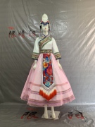2023年畲族女装舞台表演服民族大码服饰短裙，套装秋冬季节粉色长款