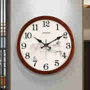 速发凯恩斯新中式实木挂钟客厅家用轻奢木钟表时尚大气静音圆挂表