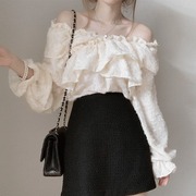 韩国chic春季设计感小众荷叶边一字肩V领喇叭袖上衣长袖衬衫女