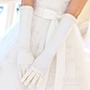 法式结婚新娘婚纱礼服缎面，弹力手套长款手工，钉珠边米白色晚宴手套