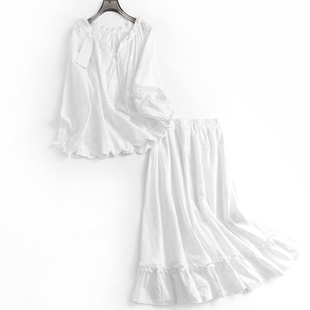 白色镂空绣花宽松显瘦花边领减龄长袖衬衫+高腰半身裙女套装A705