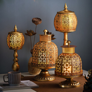 异丽东南亚复古铁艺烛台摆件，餐桌铜风灯，电子蜡烛台泰式spa装饰品