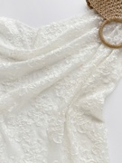 秋款米白色蕾丝立体盘花柔软网纱面料打底衫，裙装服装礼服提花面料