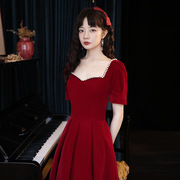 丝绒敬酒服新娘订婚小个子礼服裙红色回门连衣裙平时可穿法式红裙
