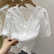 v领泡泡袖上衣女设计感小众夏短袖(夏短袖，)衬衫法式气质白色短款雪纺小衫