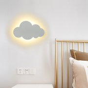 云朵壁灯卧室床头灯现代简约创意三色带遥控led卡通灯儿童房壁灯
