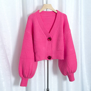 做货中秋冬玫红色，短款针织羊毛上衣，时尚泡泡袖开衫毛衣