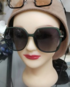 时尚偏光太阳镜 女款淑女经典墨镜透明海洋防紫外线UV400中大号