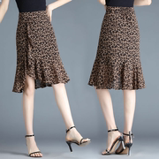 豹纹雪纺半身裙2023年不规则高腰裙子一步包臀中长薄款鱼尾裙