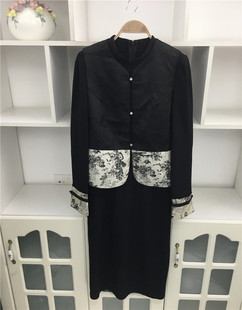 国风新中式旗袍扣小立领黑色西装连衣裙过膝长裙+印花马甲短外套