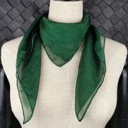 夏季墨绿丝巾女春秋，小方巾70x70纯色时尚洋气，百搭正方形装饰围巾
