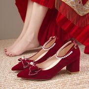 婚鞋女粗跟2023新娘鞋绑带红色，孕妇不累脚婚纱秀禾两穿高跟鞋
