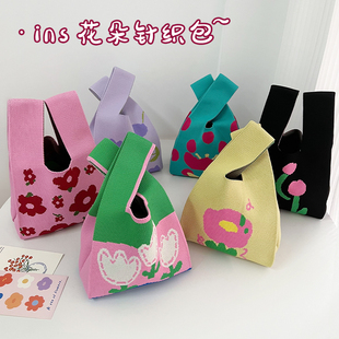 韩国小众设计背心包马甲包针织(包针织)甜美时尚，花朵包休闲(包休闲)百搭遛弯手提包